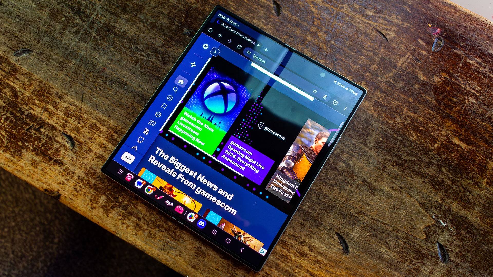 Samsung Galaxy Z Fold 6 ဓာတ်ပုံ 1